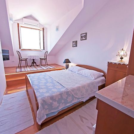 Villa Ana 2 Затон Екстериор снимка