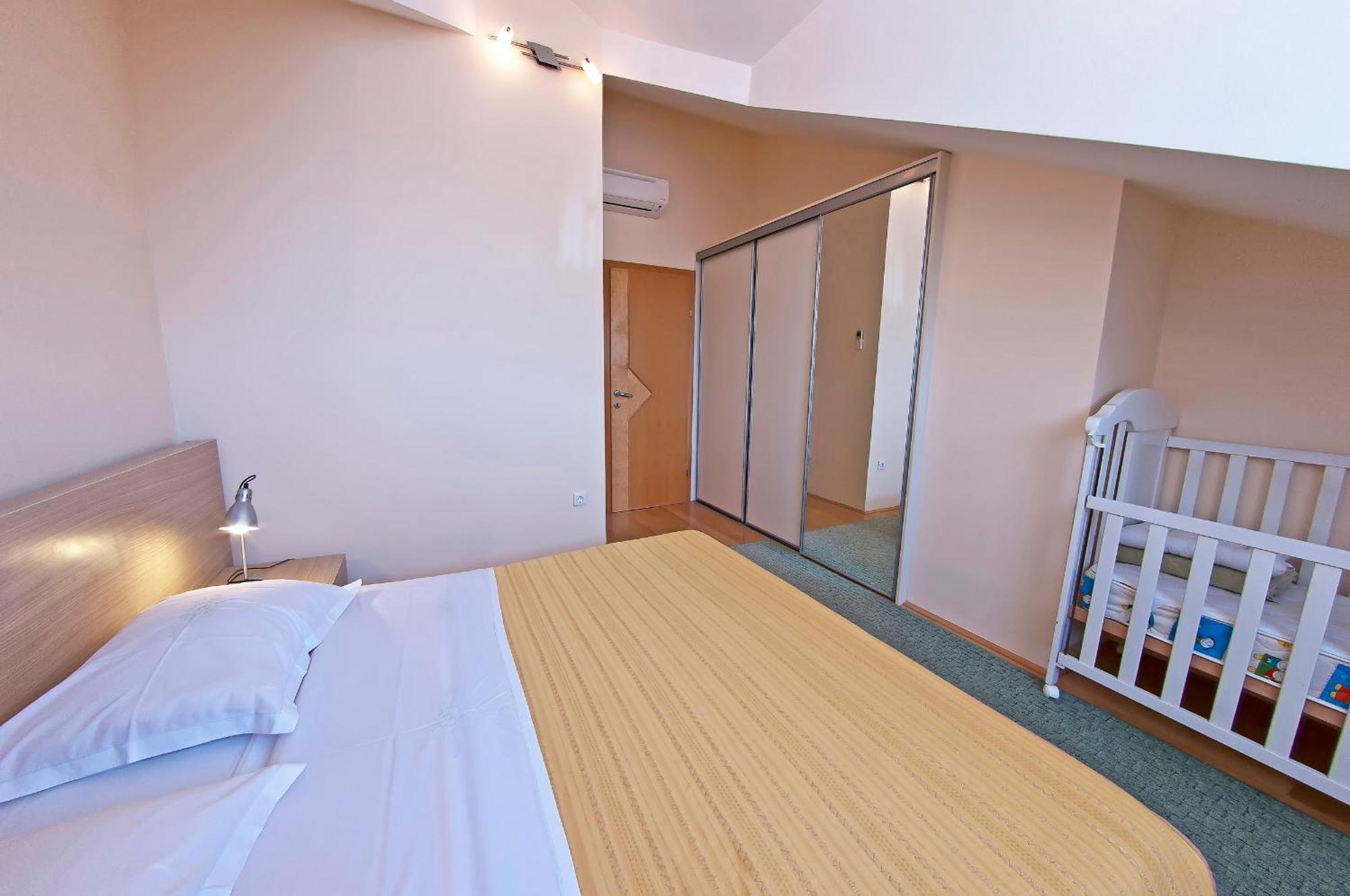 Villa Ana 2 Затон Екстериор снимка
