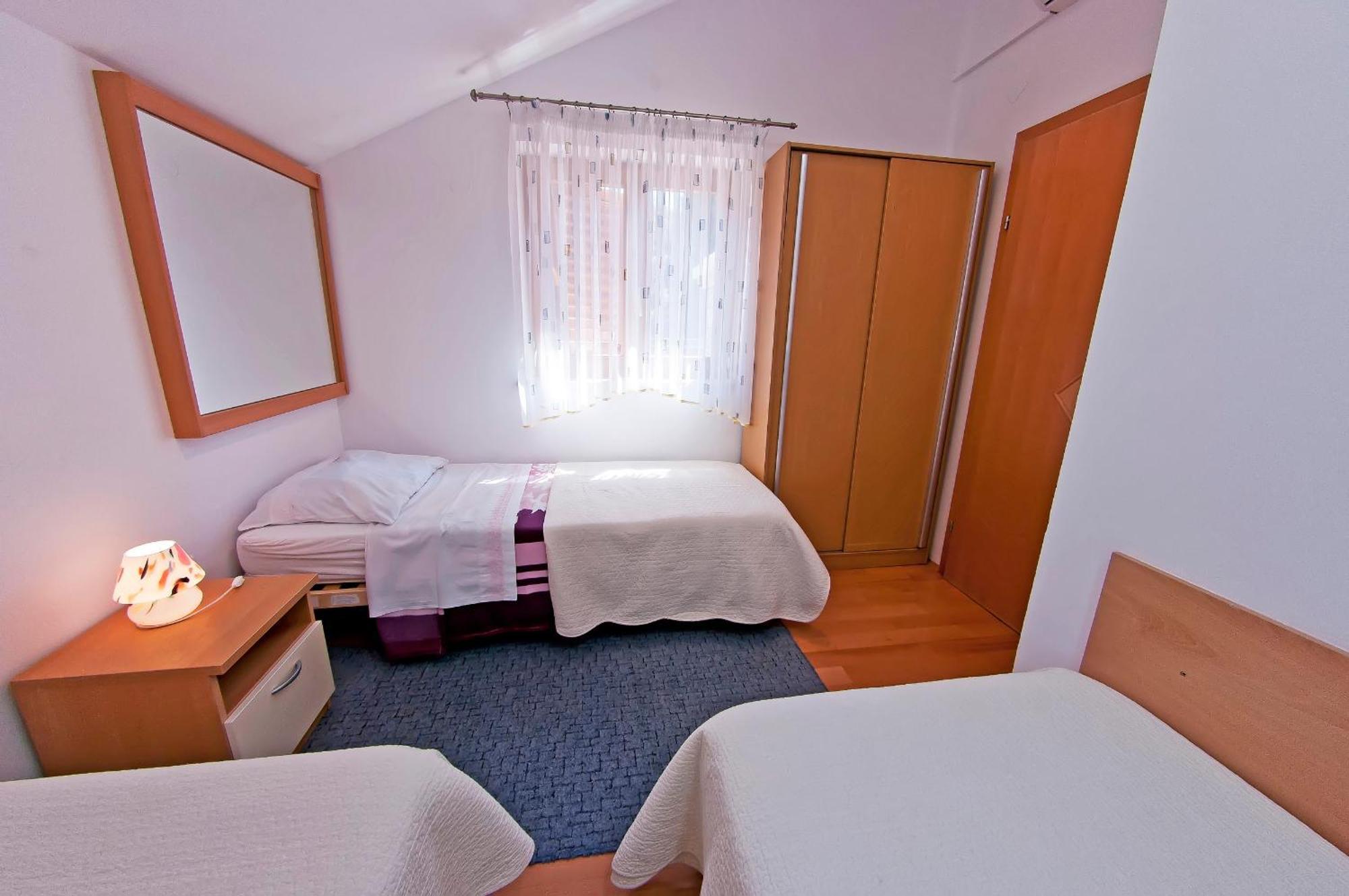 Villa Ana 2 Затон Екстериор снимка